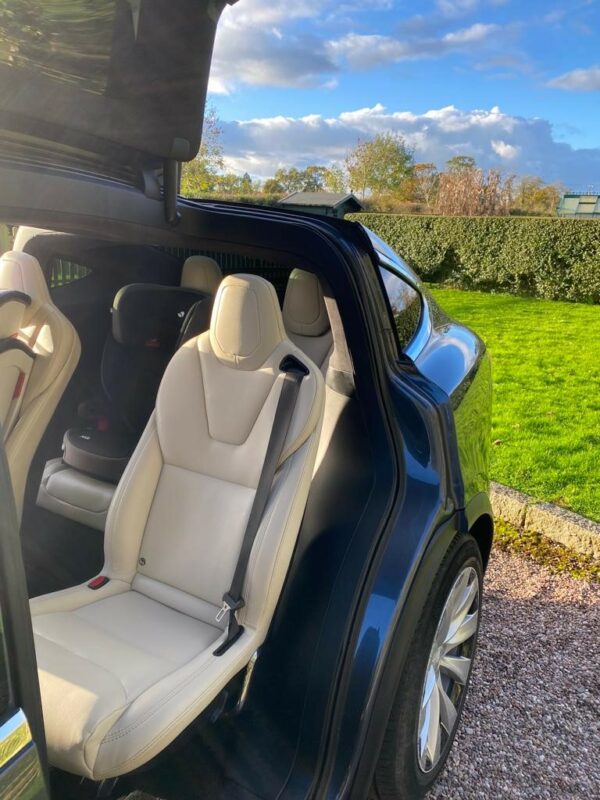 tesla x 6 seater